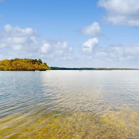 Pickerel Cove Cottage ماشبي المظهر الخارجي الصورة