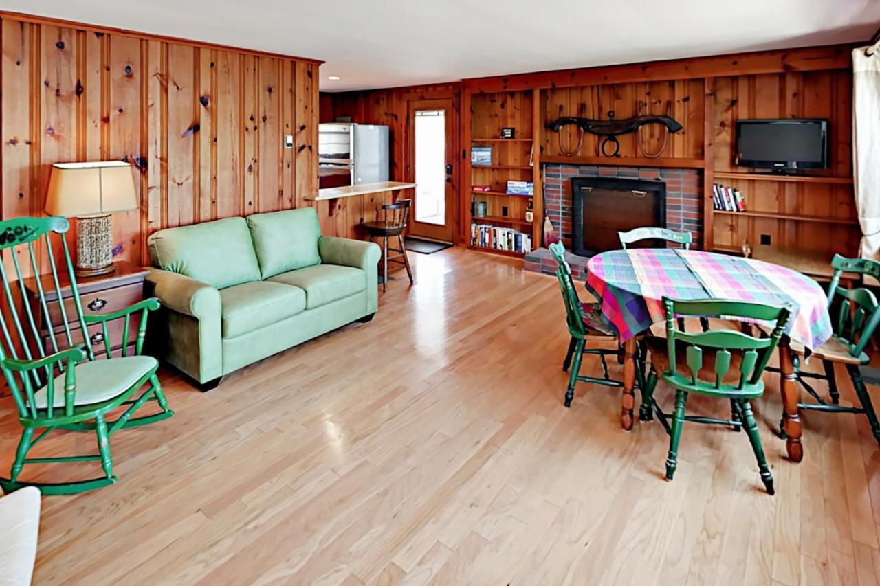 Pickerel Cove Cottage ماشبي المظهر الخارجي الصورة